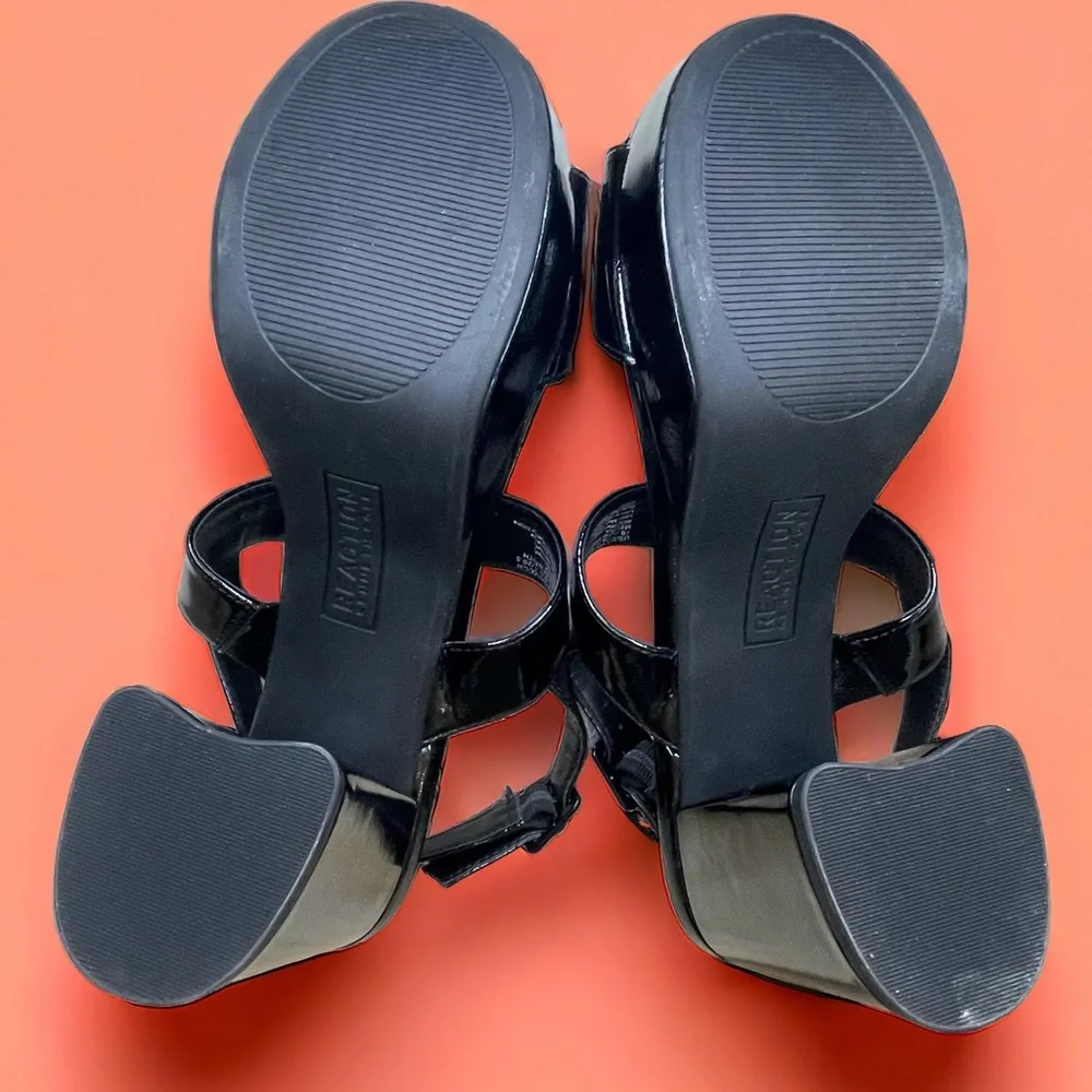 Kenneth Cole Platform Sandals